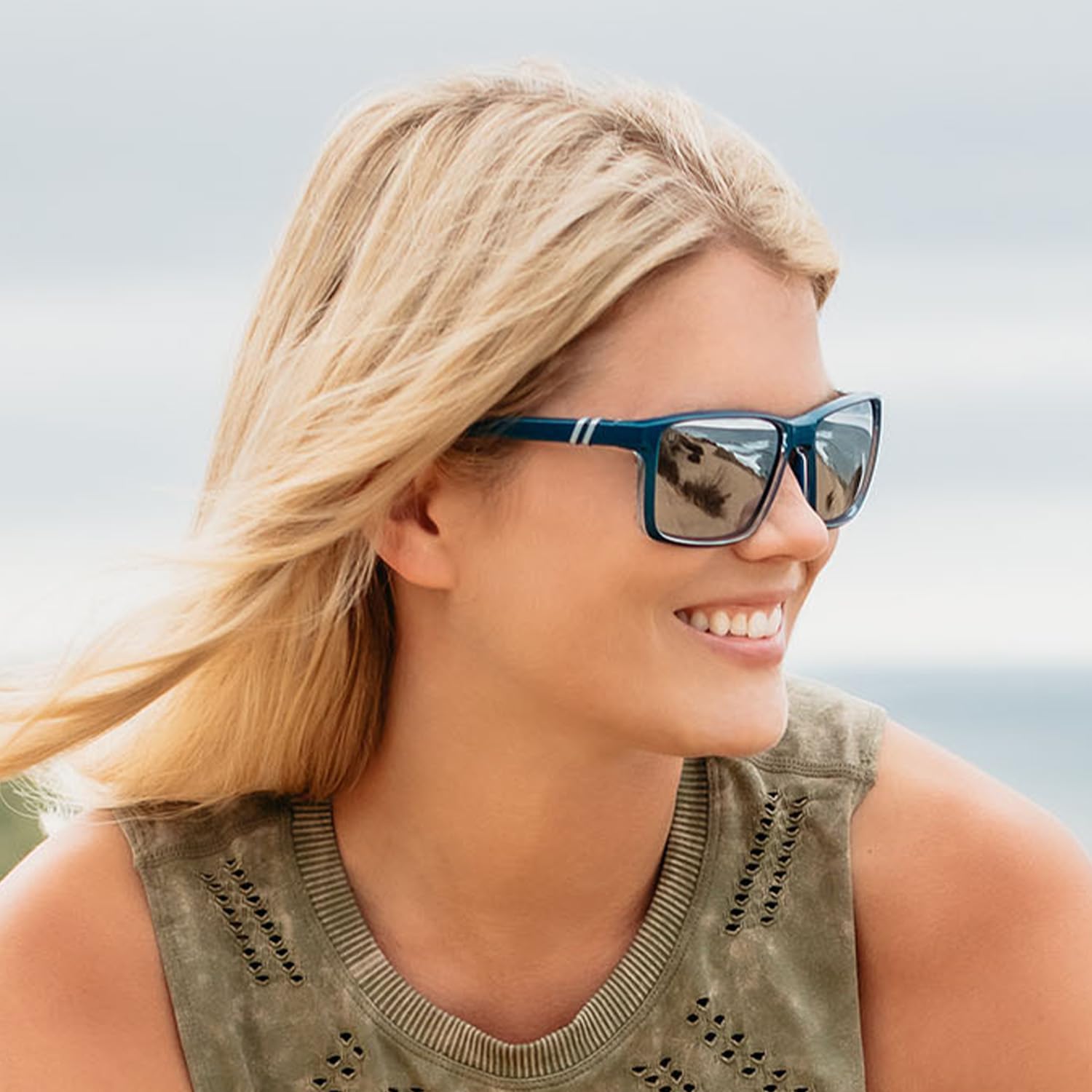 12-blenders-eyewear-mesa-polarized-sunglasses-modern-wraparound-frames-100-uv-protection-for-men-women-ghoster-gray-ghosterxgray-variation-1.jpg