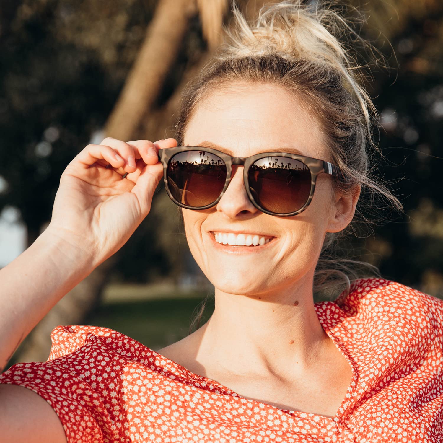 35-blenders-eyewear-h-series-polarized-sunglasses-round-cat-eye-spring-loaded-hinge-100-uv-protection-for-women-tiger-mark-amber-tiger-markxamber-variation-1.jpg